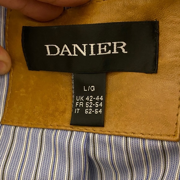 Brand New Tan Genuine leather mens jacket from Danier Leather - Picture 13 of 16